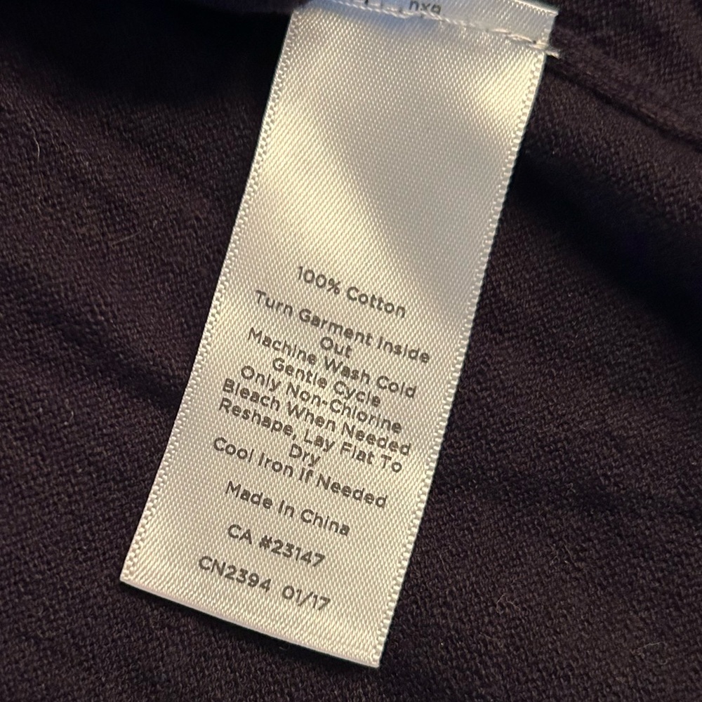 Black Top 3/4 Sleeve Basic Talbots, Size 1X‎ - Picture 4 of 4